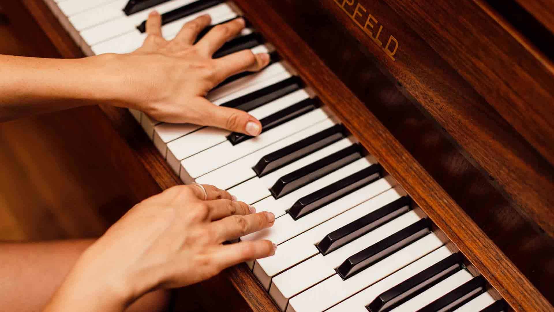 Piano Lessons in Lafayette, CA | ModernTone Studios